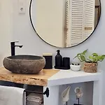 La Mimosa Alojamento de Acomodação e Pequeno-almoço 3*