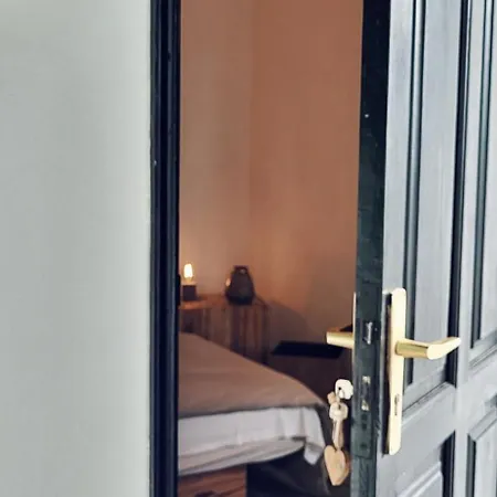 La Mimosa Bed & Breakfast