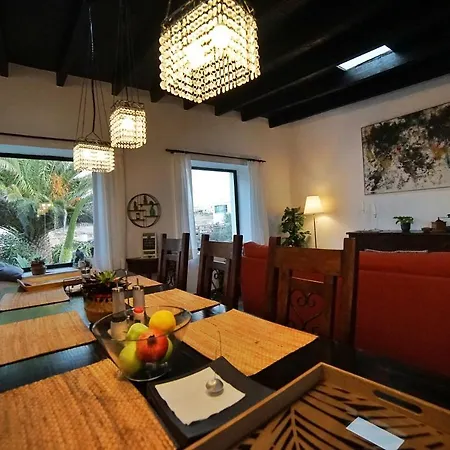 La Mimosa Teguise (Lanzarote)